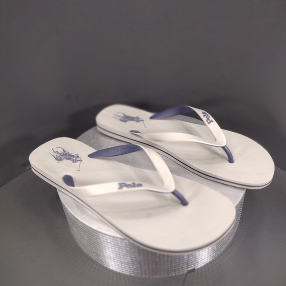 Polo White and Blue Flip Flops size 13/14 pre owned Exellent condition - Picture 2 of 7